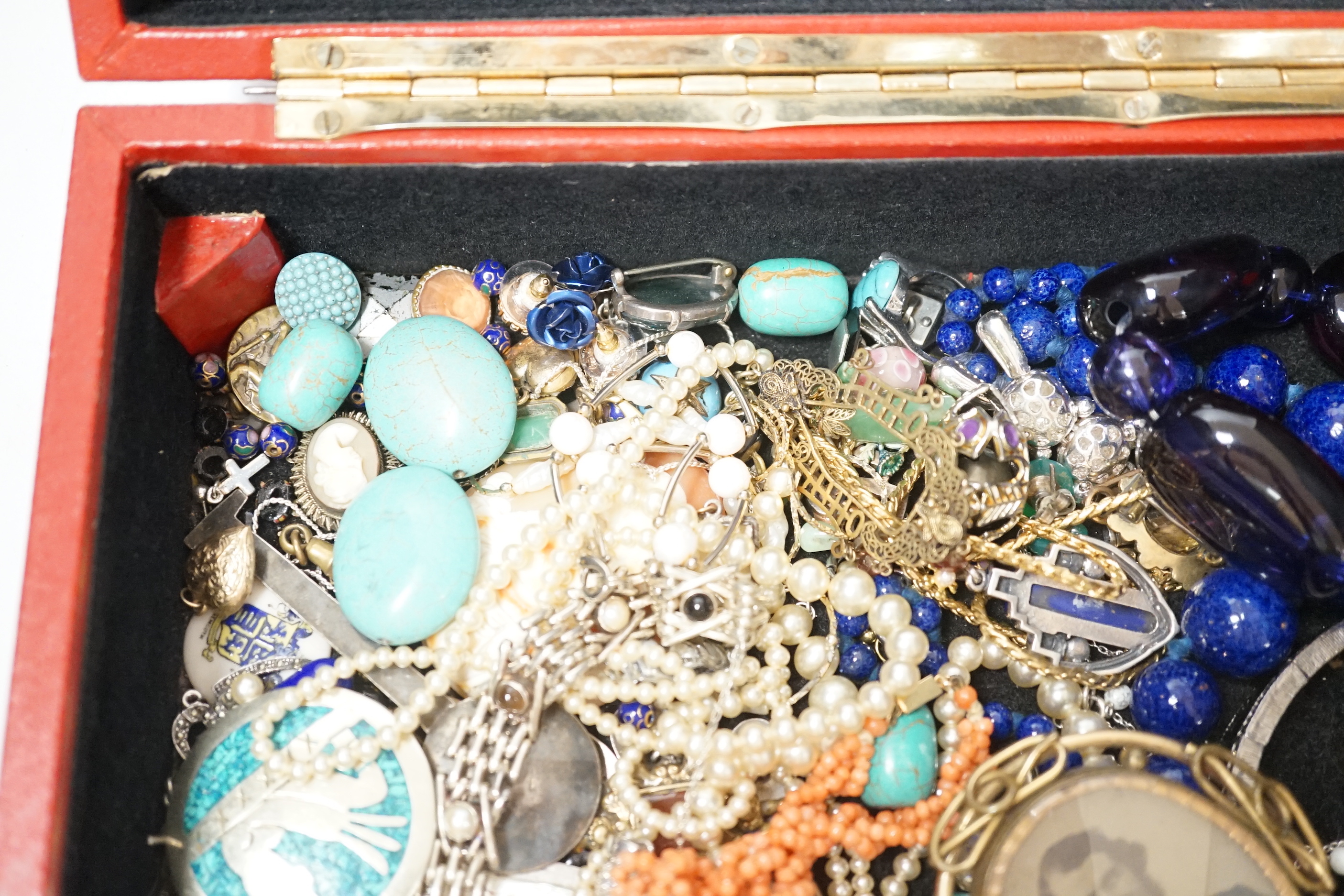 Assorted costume jewellery and other items including a 1970's 9ct gold and diamond chip set ring, mother of pearl handled silver fruit knife etc.